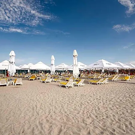 Nayino Hotel Mamaia